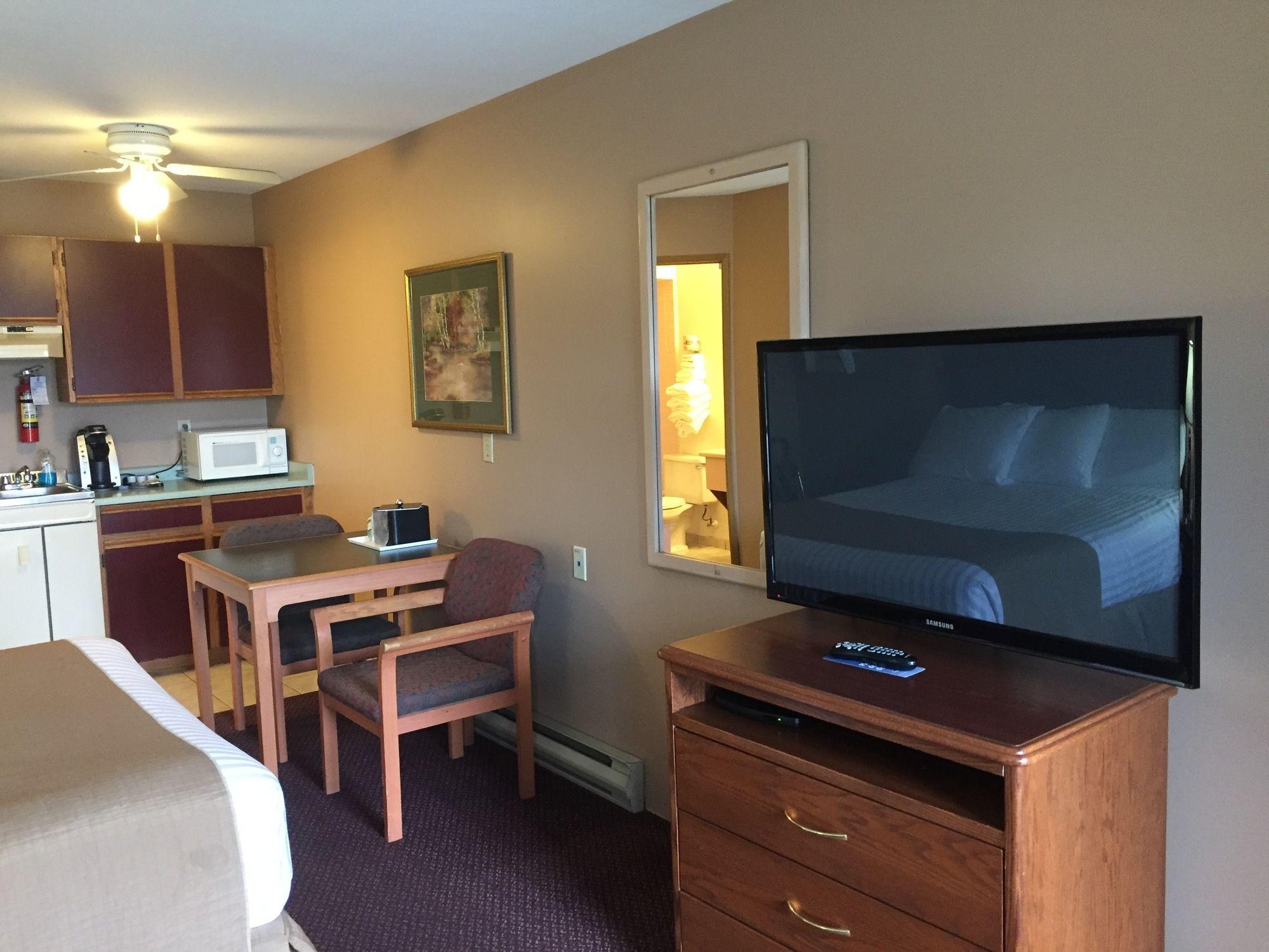 Coast Courtenay Hotel Екстер'єр фото