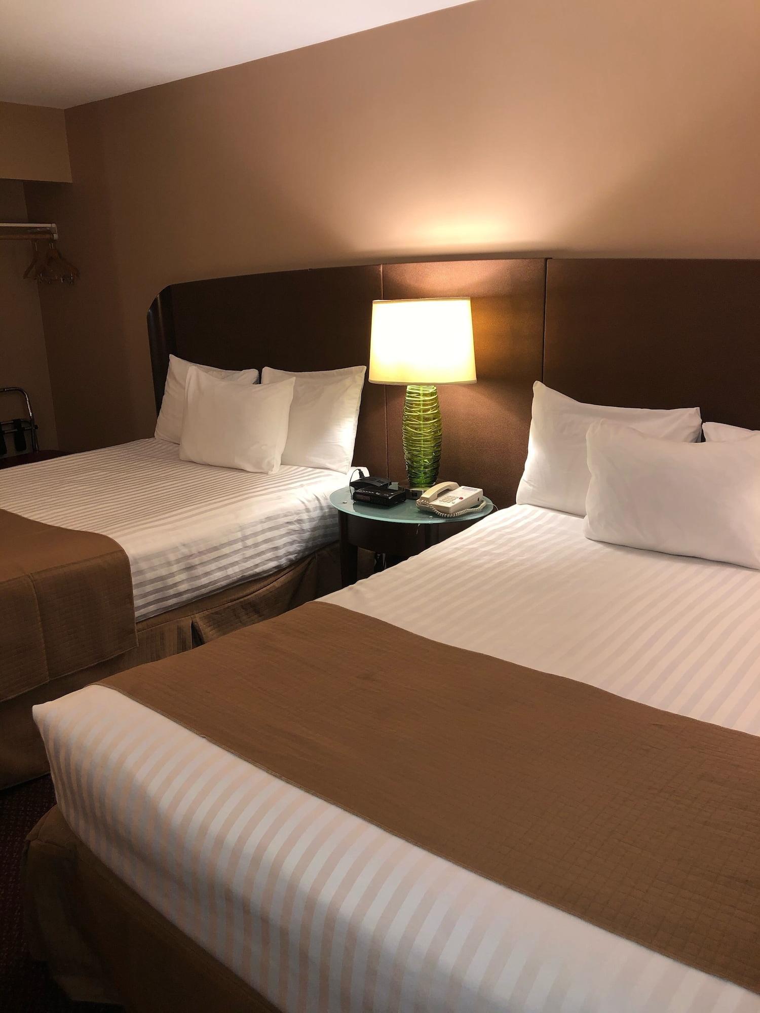 Coast Courtenay Hotel Екстер'єр фото