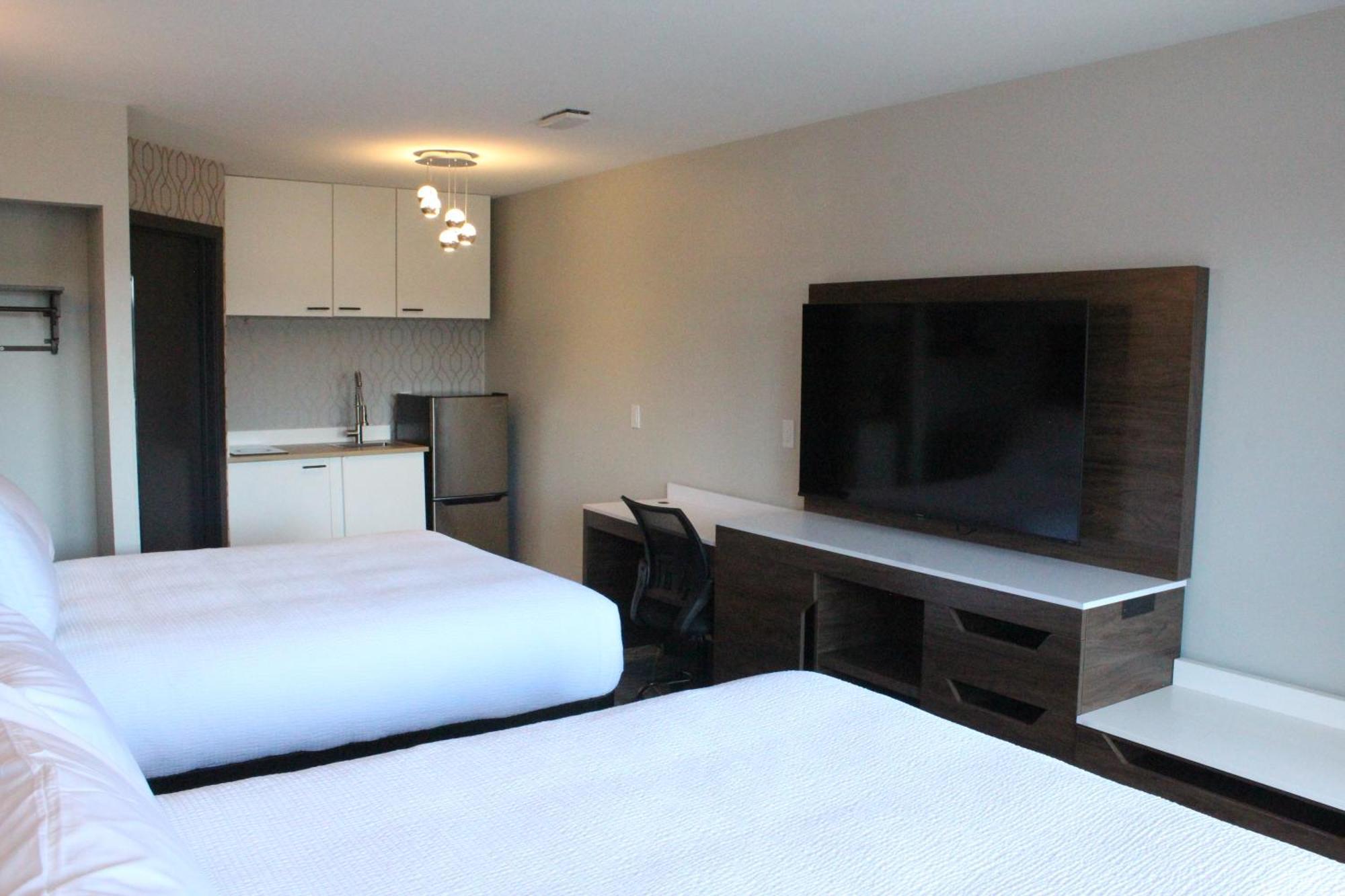 Coast Courtenay Hotel Екстер'єр фото