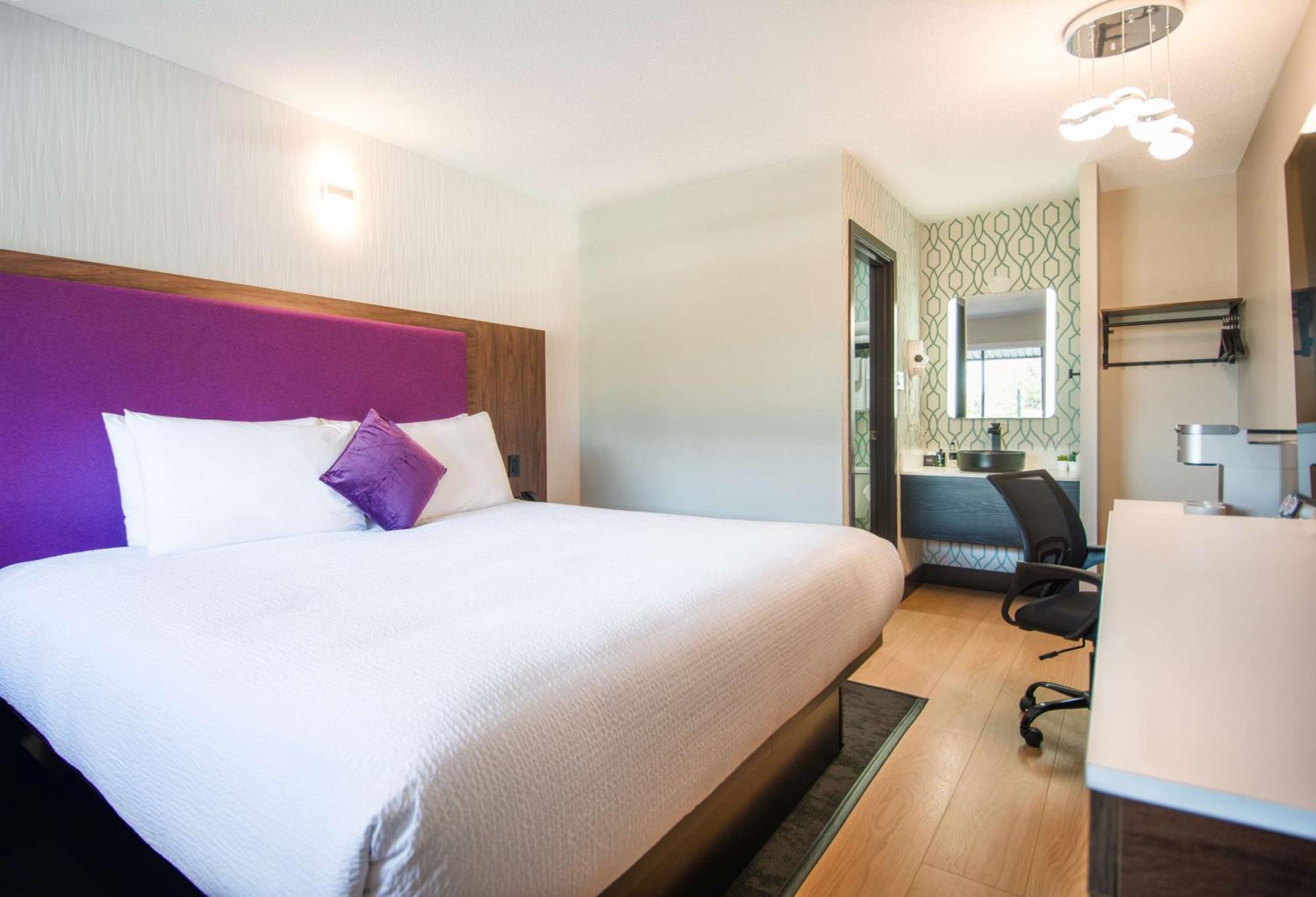 Coast Courtenay Hotel Екстер'єр фото